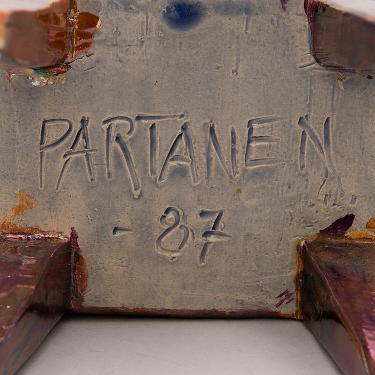 PAULI PARTANEN, veistoksia, 3 kpl, signeeratut Partanen -85, -87, -93.
