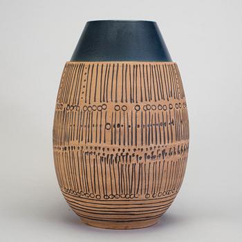 LISA LARSON, vas, stengods, Gustavsberg.