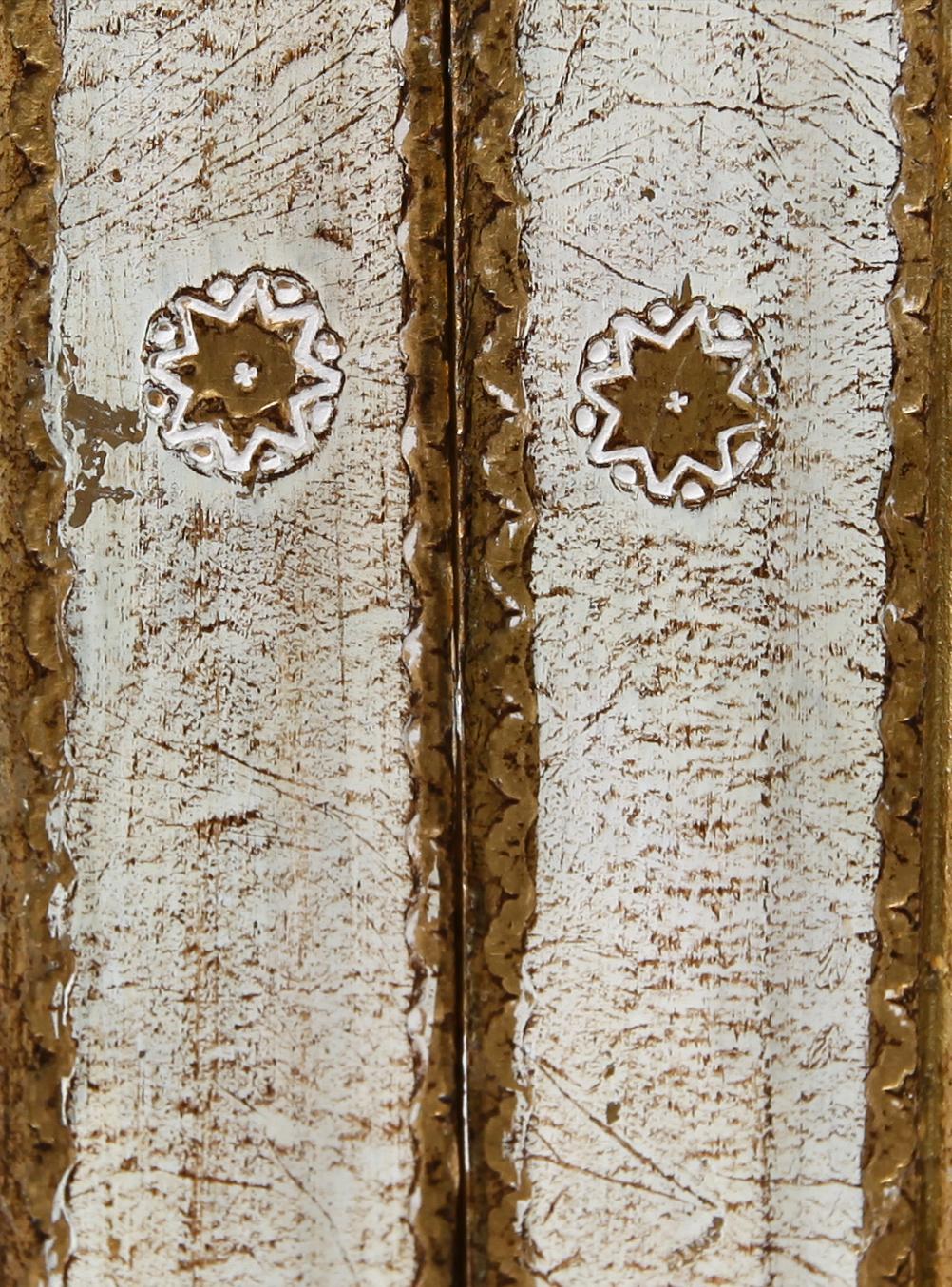 VITRINSKÅP, rokokostil, 1900-talets andra hälft.