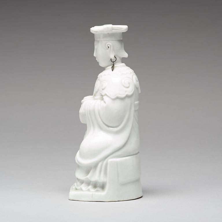 A blanc de chine figure of a deity, Qing dynasty, 19th Century.