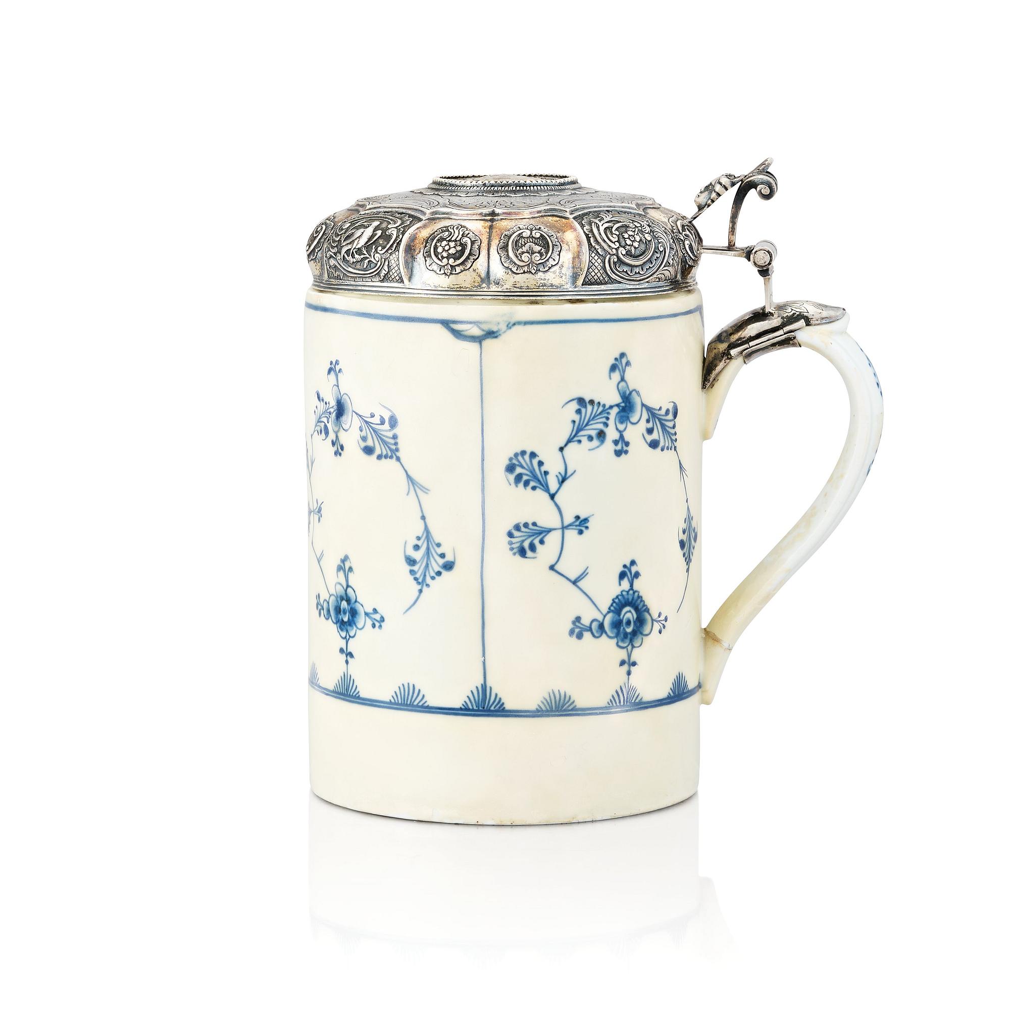 A Norwegin tankard with silver lid by Jens Jacob Bechmann, Skien 1780, porcelain Royal Copenhagen.