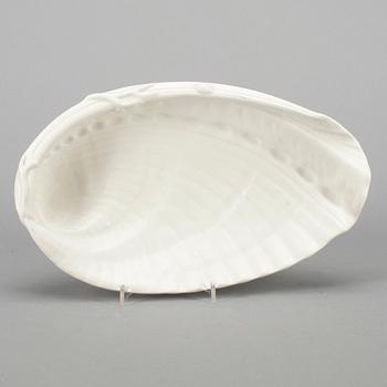 SKÅLFAT, stengods, "Carrara" Wilhelm Kåge, Gustavsberg, omkring 1900-talets mitt.
