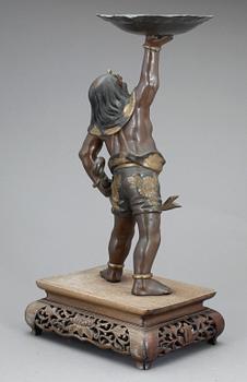 FIGURIN, patinerad metall, Japan, 1900-tal.
