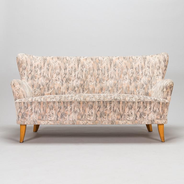 Ilmari Lappalainen, A sofa 'Laila' designed 1948 for Asko.