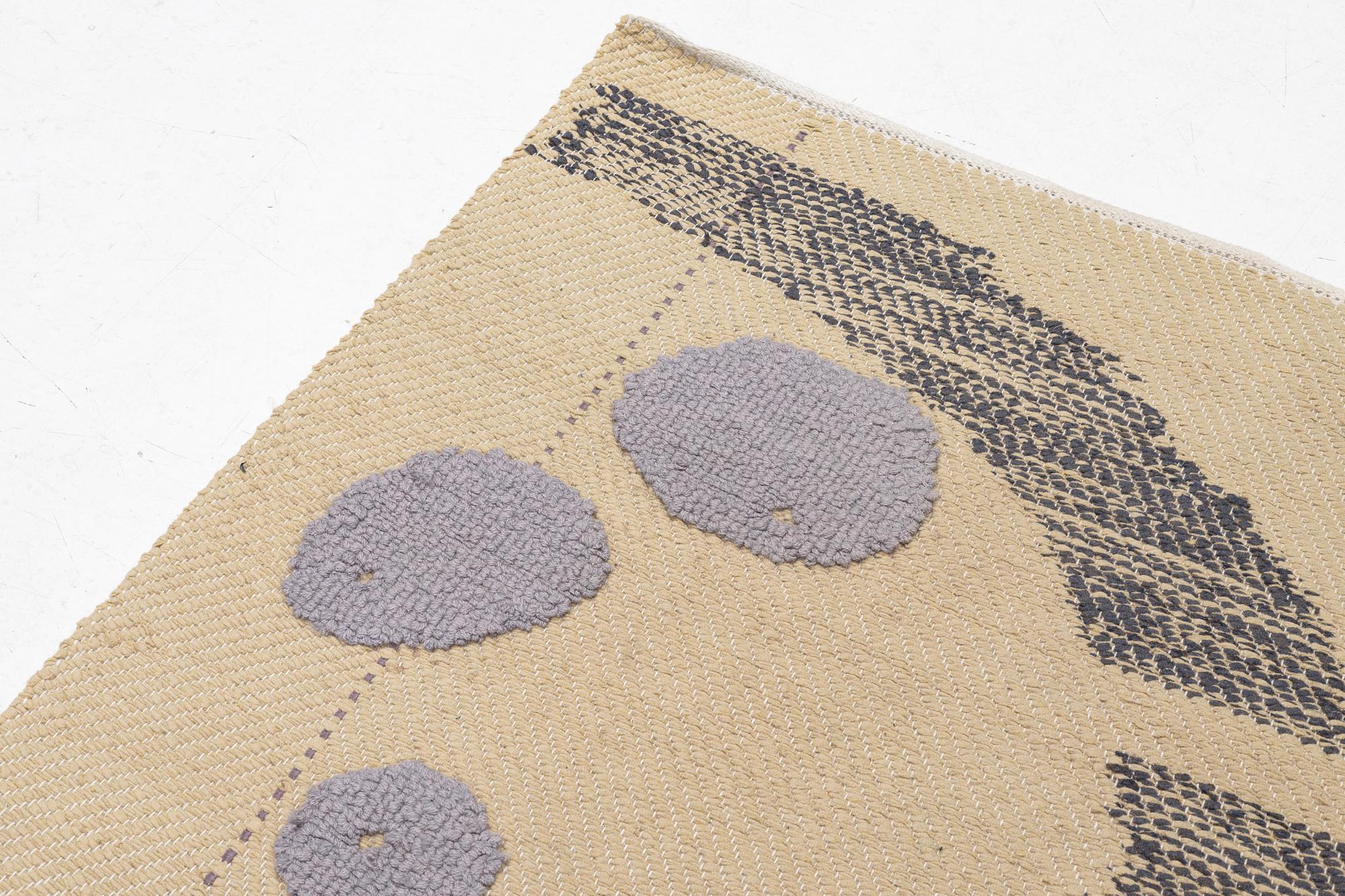 Ami Katz, matta, "Minerva", Vandra rugs, ca 300 x 140 cm.