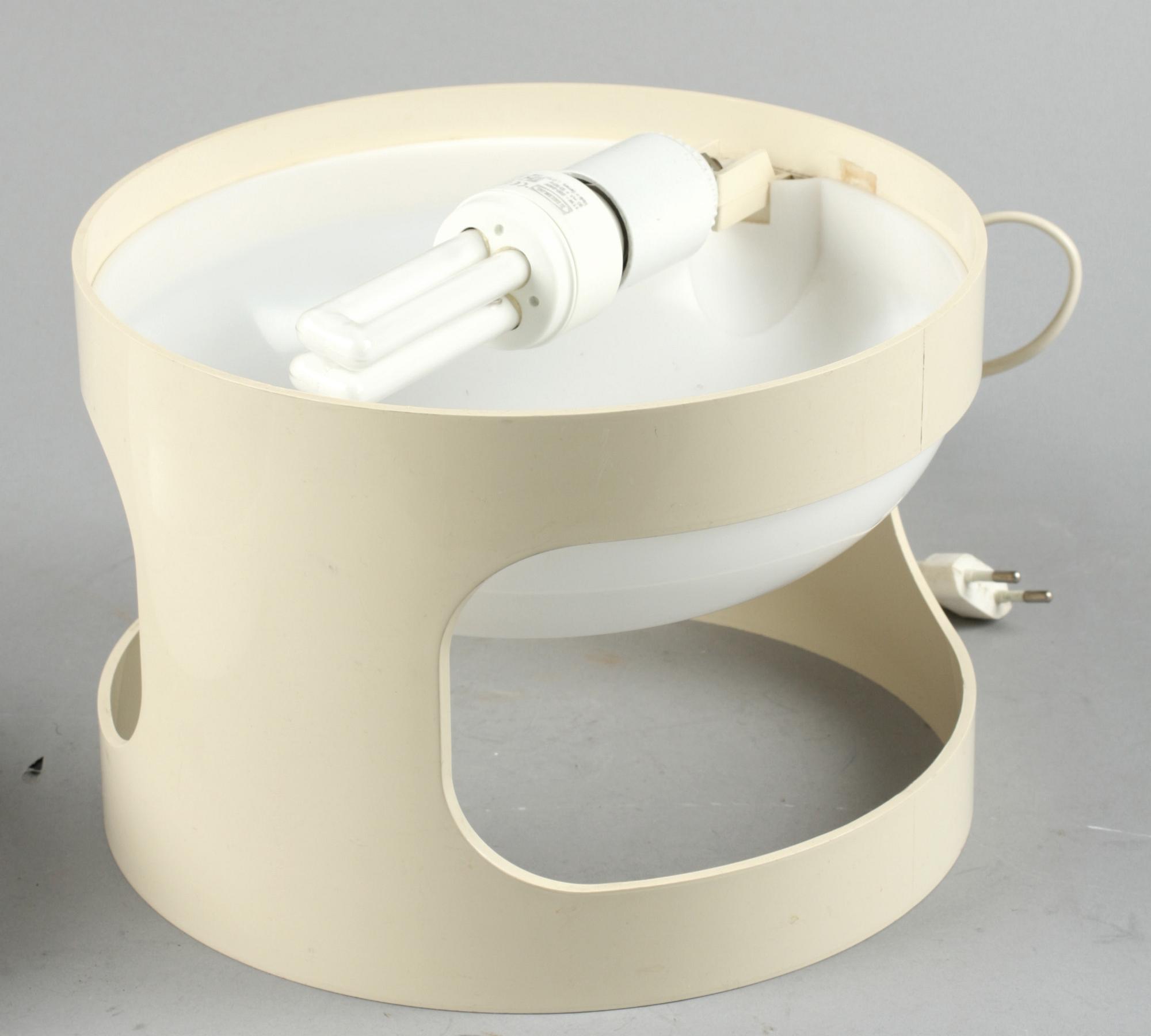BORDSLAMPA, plast, Joe Colombo, Huskvarna, 1960-tal.