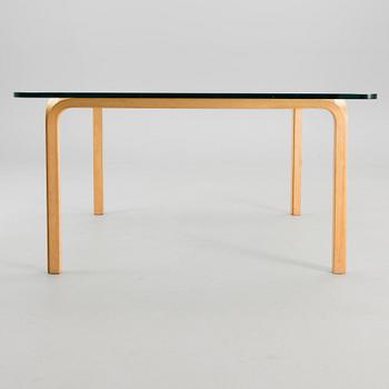 Alate 20th century  Y805 coffee table for Artek Finland.