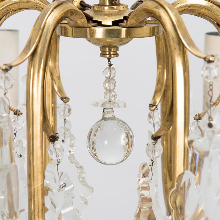 Paavo Tynell, a mid-20th century '1465/6' chandelier for Taito.