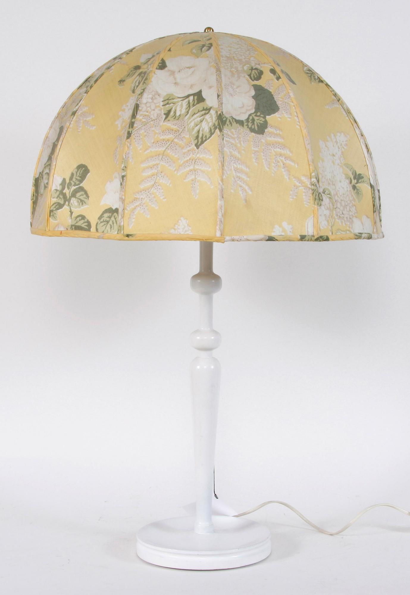 BORDSLAMPA, Svenskt tenn. Mod 2563.