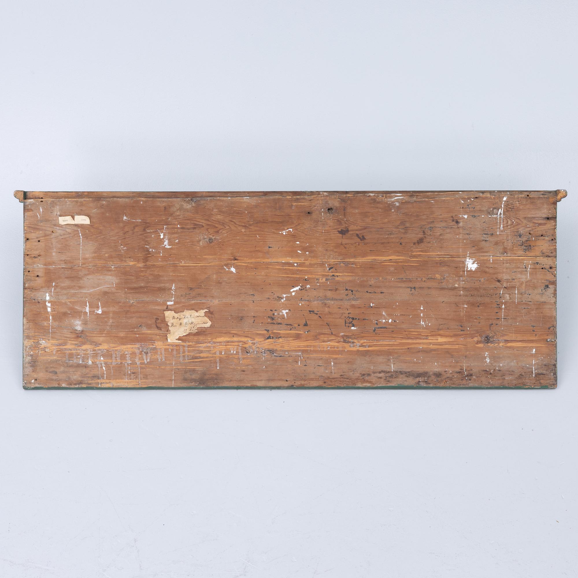 Door pediment, 18th century.