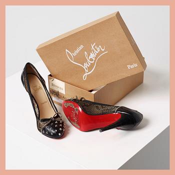 PUMPS, Christian Louboutian, storlek 39.