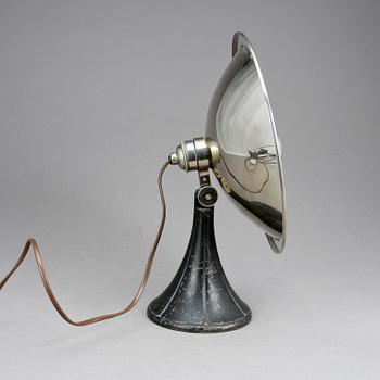 ATELJELAMPA / INDUSTRILAMPA, 1900-talets första hälft - mitt.