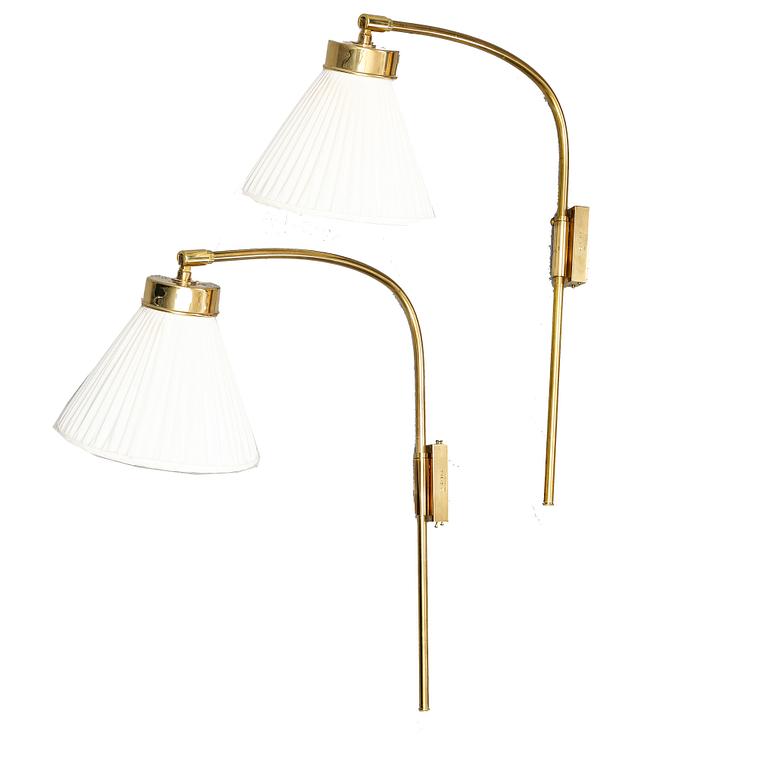 Josef Frank, a pair of brass wall lamps no 2484, Svenskt Tenn, Sweden.