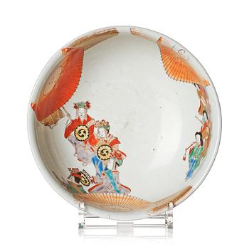 906. A Japanese porcelain bowl, Edo period (1603-1868).