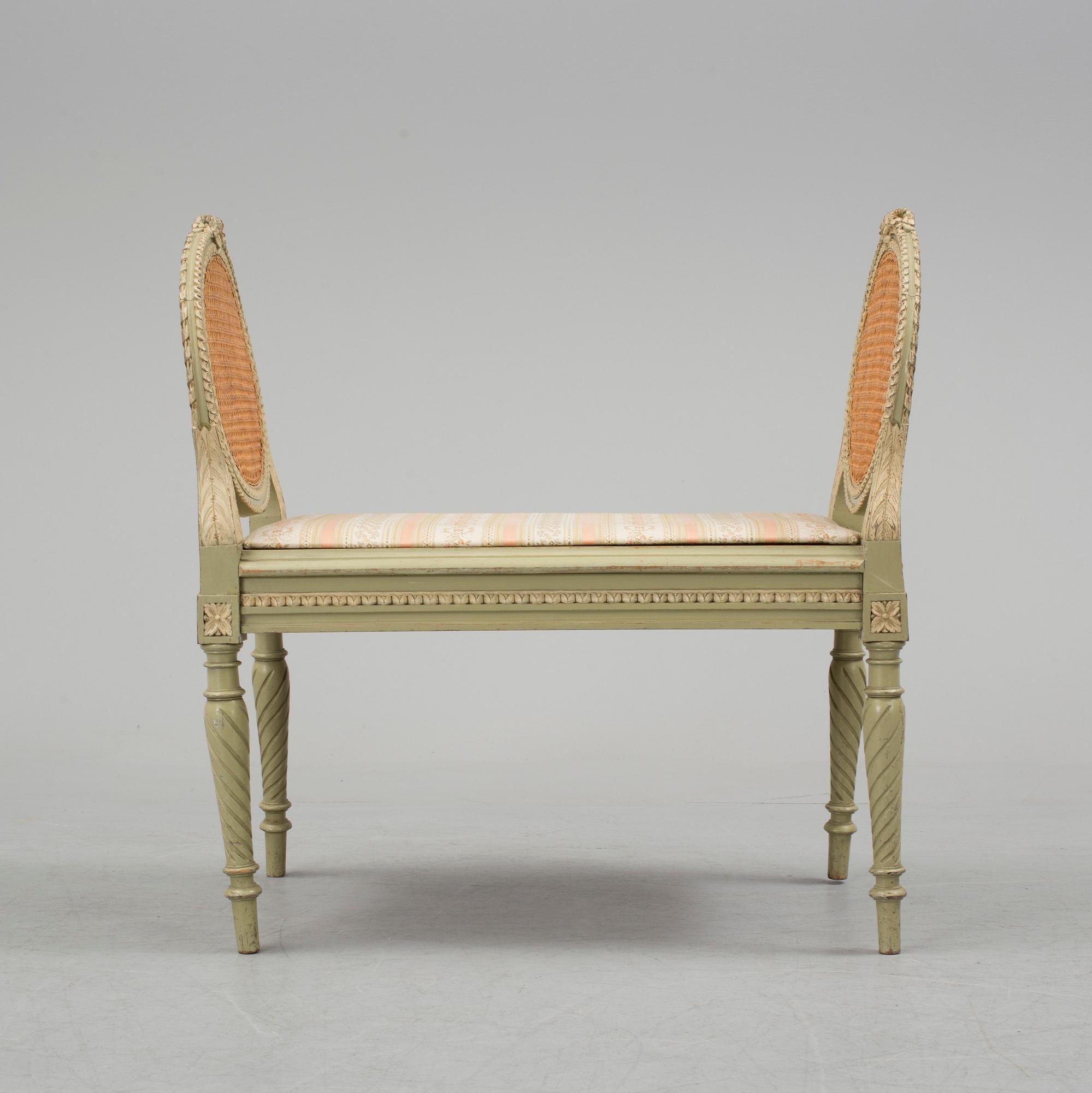 SALONGSGRUPP, 7 delar, gustaviansk stil, 1900-talets början.