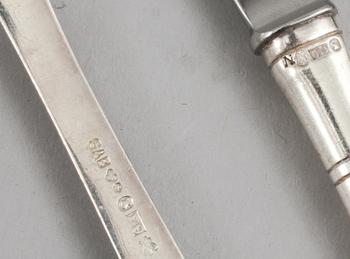 BESTICKSERVIS, 30 delar, silver, mestadels GAB, Stockholm, omkring 1900-talets mitt, total vikt ca 800 g.