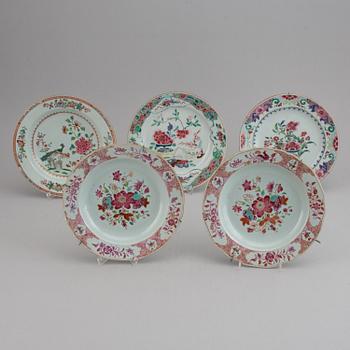 A set of five odd famille rose plates, Qing dynasty, Qianlong (1736-95).