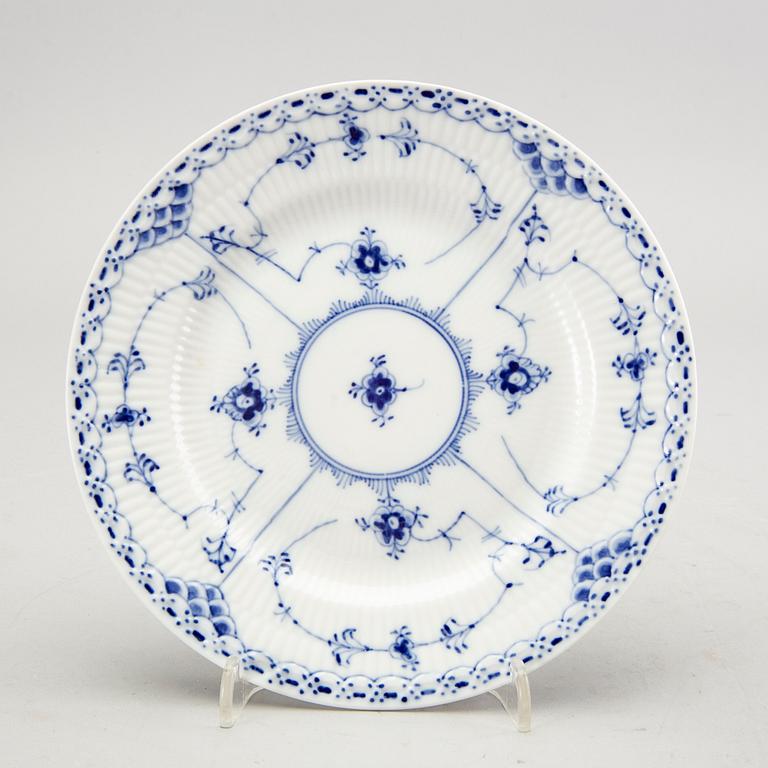 A 35 pcs Musselmalet Royal Copenhagen porcelain service.