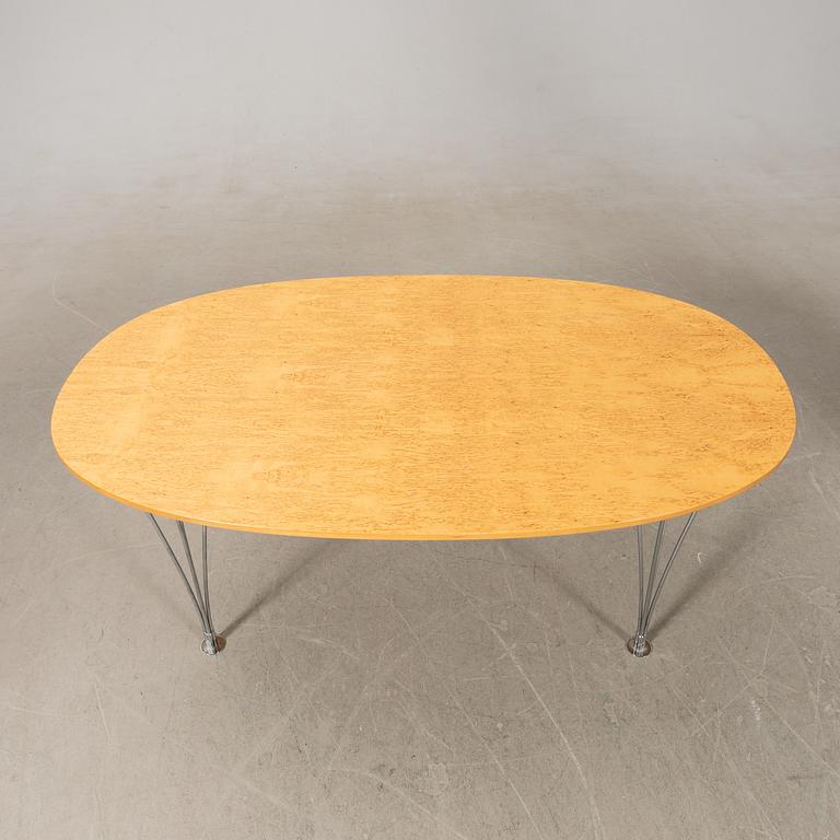 Bruno Mathsson & Piet Hein, soffbord "Superellips" för Fritz Hansen Danmark sent 1900-tal.