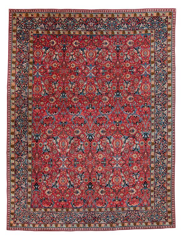 CARPET, SEMI-ANTIQUE TABRIZ PROBABLY, 372,5 x 280,5 cm.