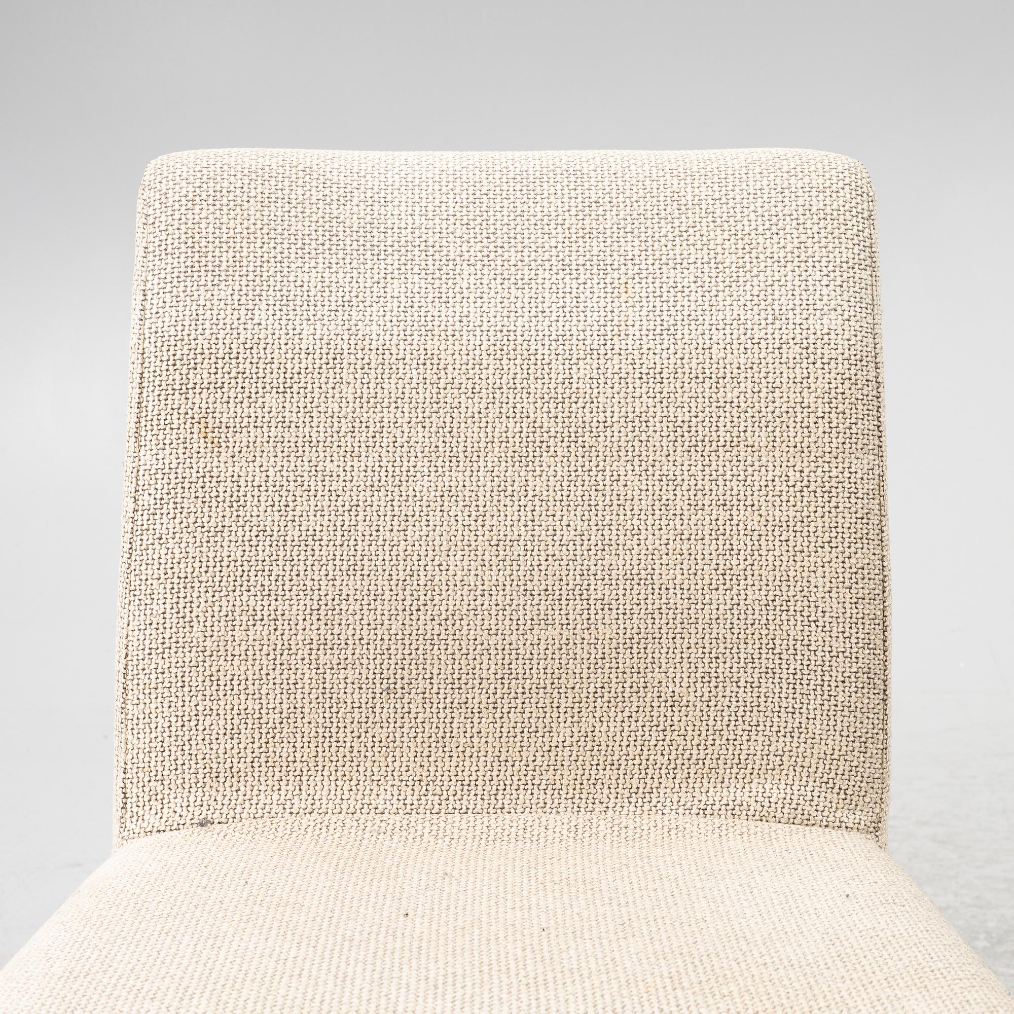 Helene Hennie, eight 'Ranza' chairs, Slettvoll. 2014.