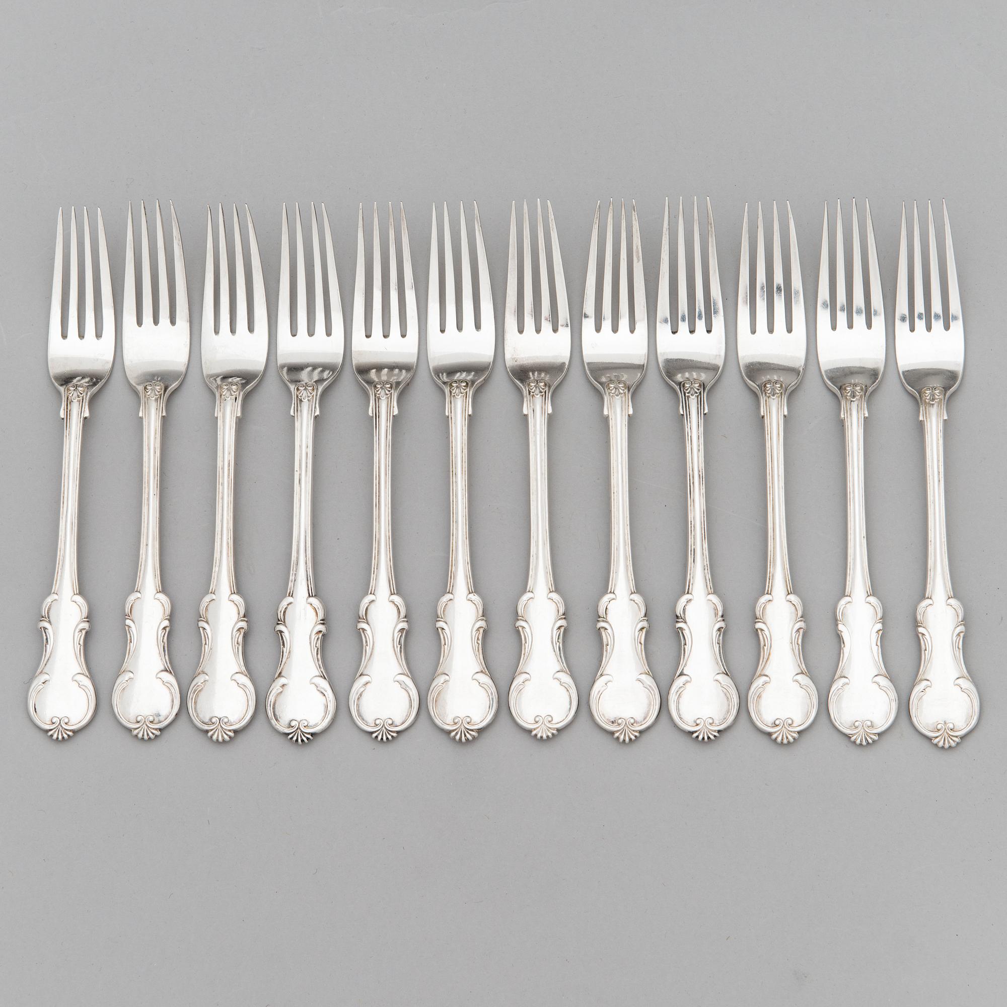 M. Grachev, Bestickuppsättning, 24 delar, silver, S:t Petersburg 1889 och 1895.