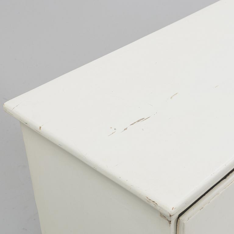 A painted chest of drawers, mid 18th Century.