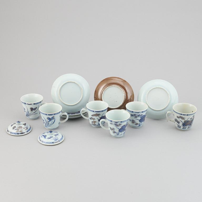 A group of sex cups, two covers and five dishes, Qing dynasty, 18th Century.