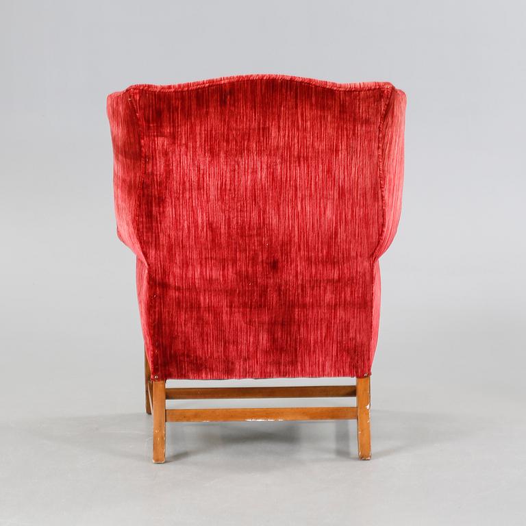 An armchair with a footrest, second half of the 20th century.