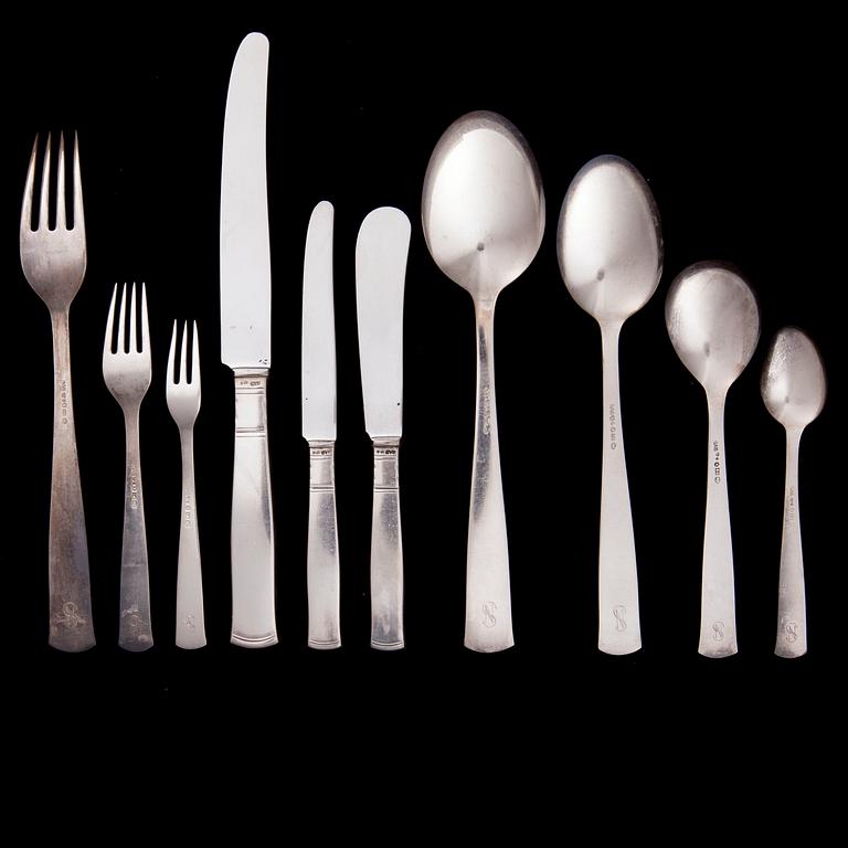 Silverbestick, 148 delar. Guldsmeds Aktiebolaget, Stockholm 1945. Modell Rosenholm.