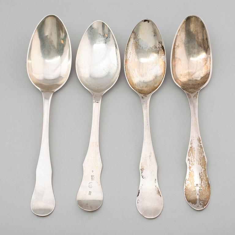 MATSKEDAR, 4 st, silver, svenska stämplar, 1800-talets första hälft. Vikt ca 162 gram.