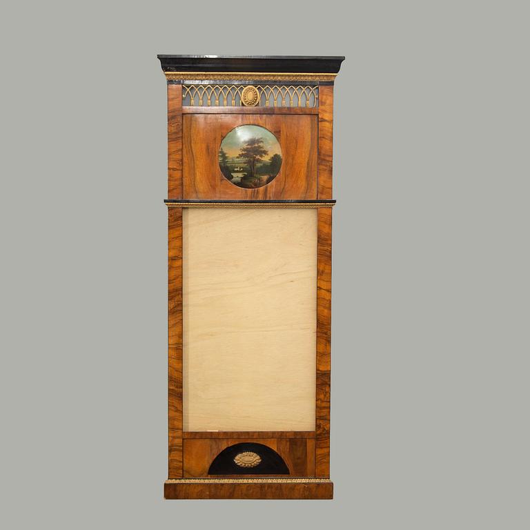 A MIRROR, first half of 19th century.