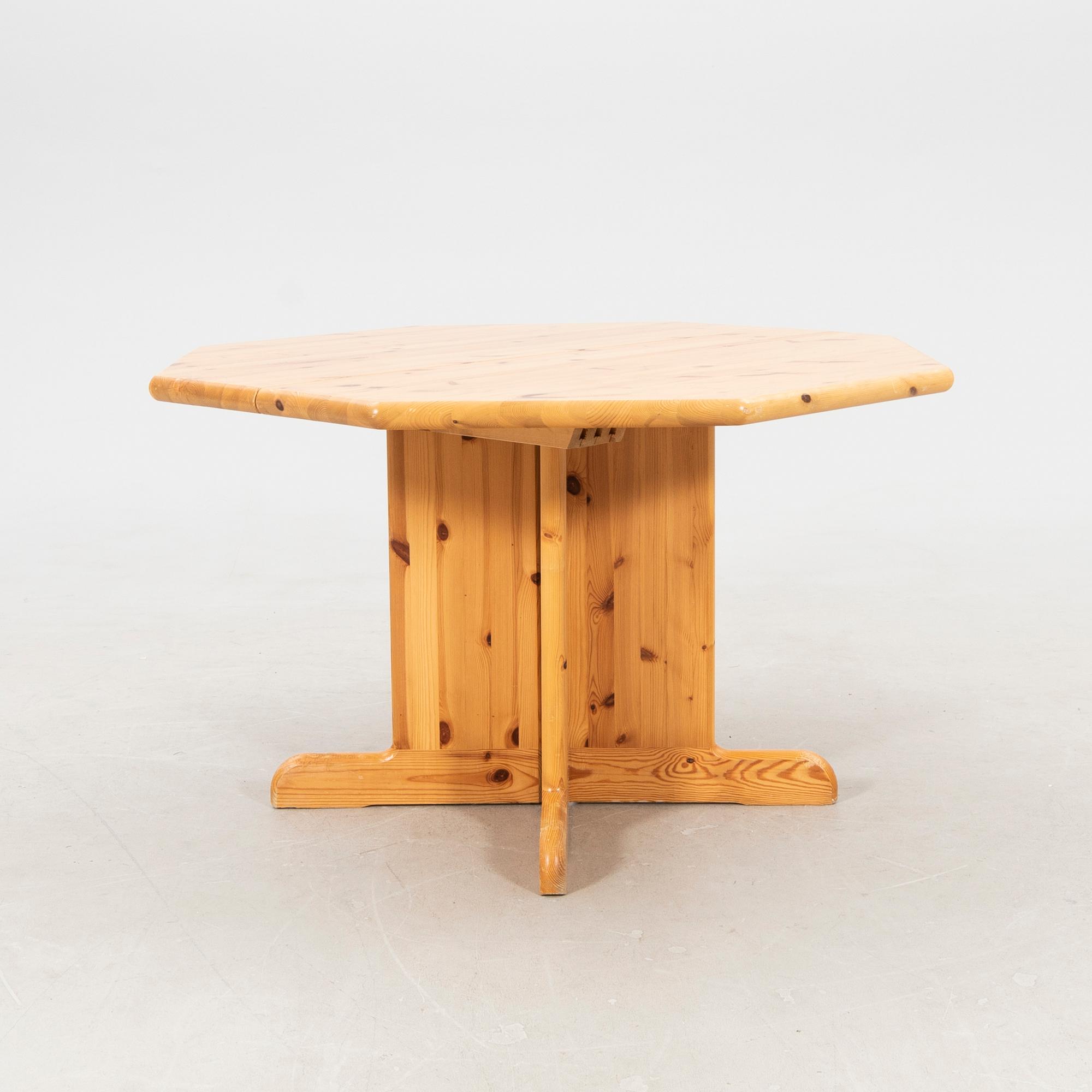 Table from the second half of the 20th century.