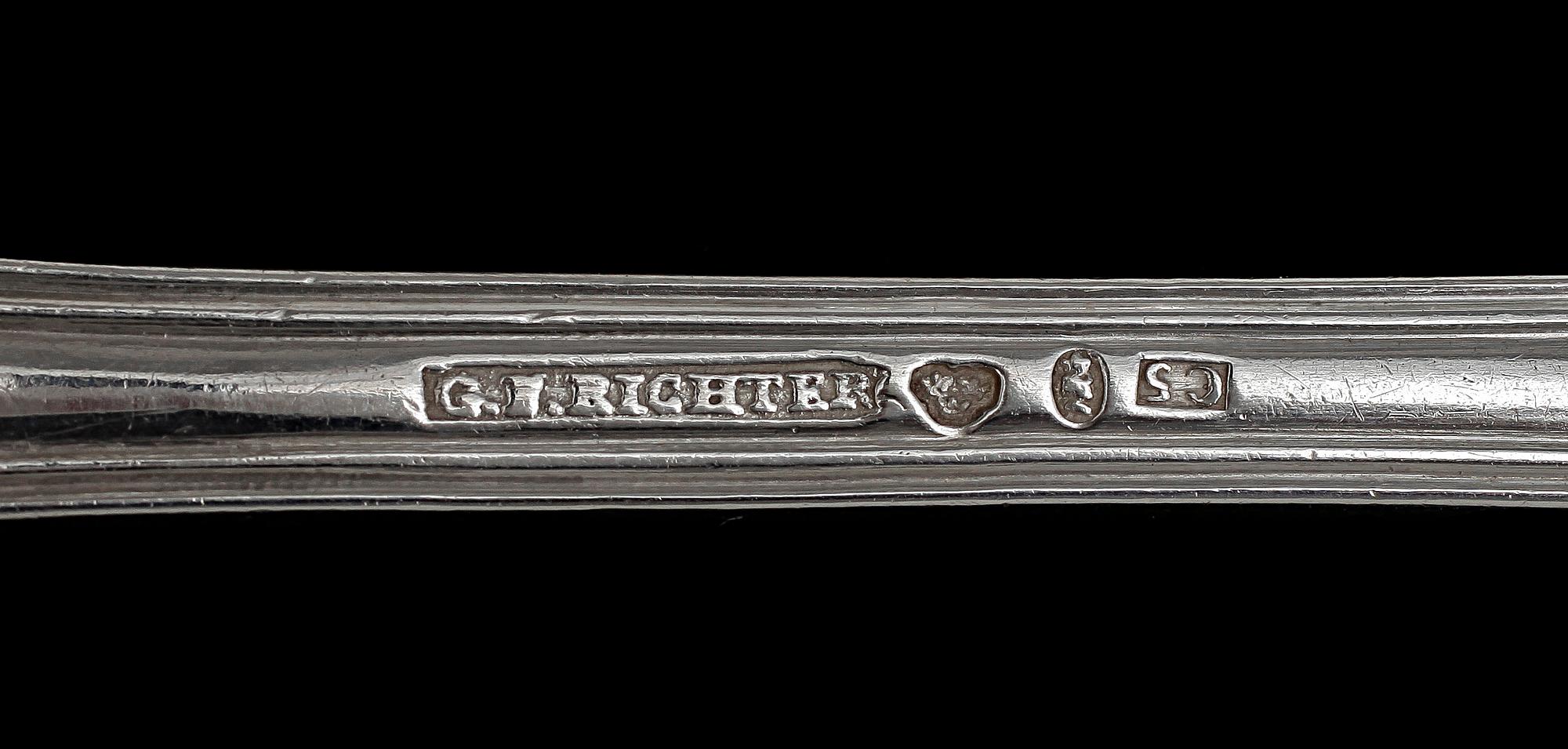 BESTICK, 12 st, bla Carl Ohlsson, Karlskrona 1700/1800. Totalvikt 901 g.