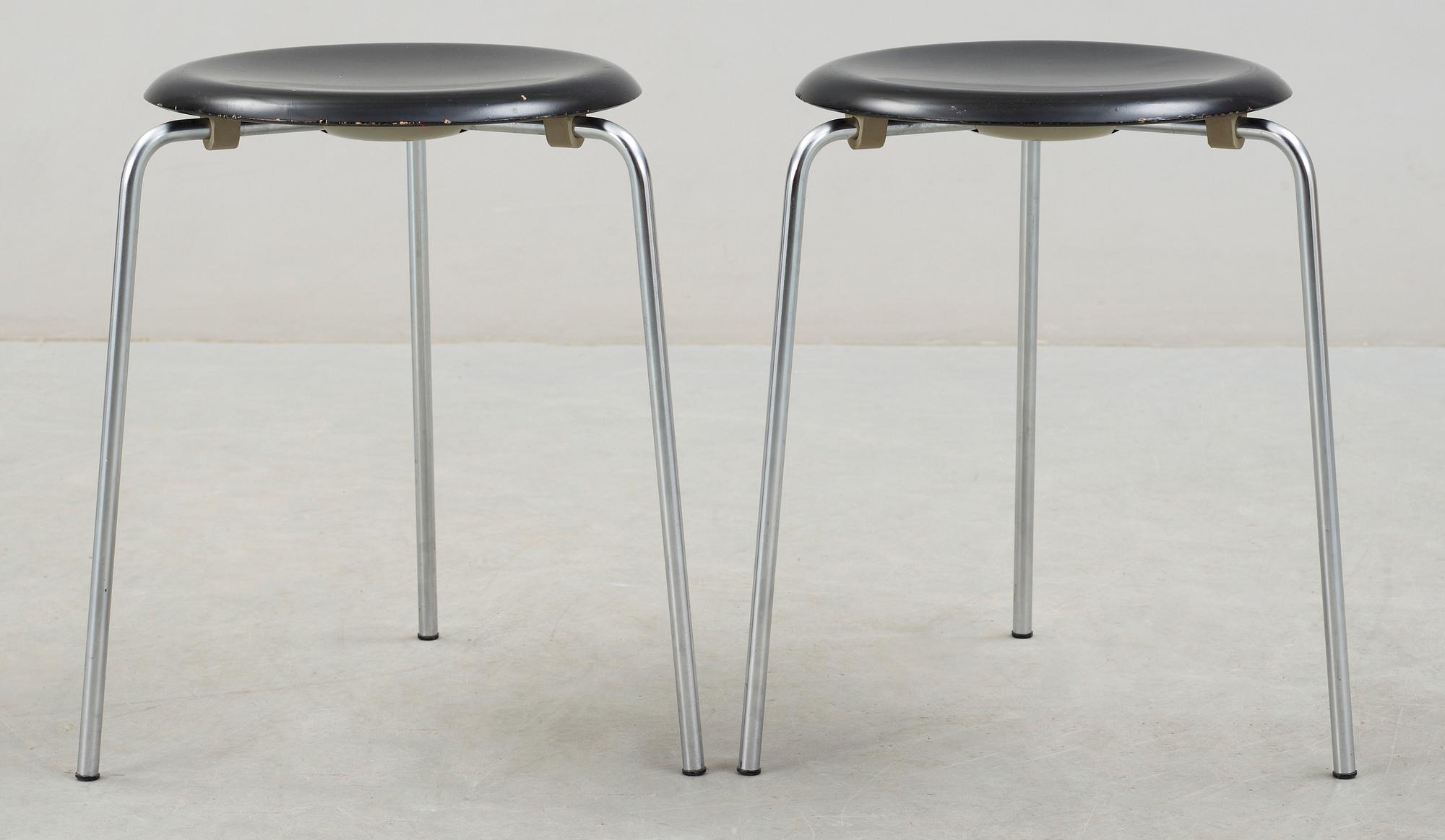 PALLAR, ett par, "Dot", Fritz Hansen, Danmark 1970.