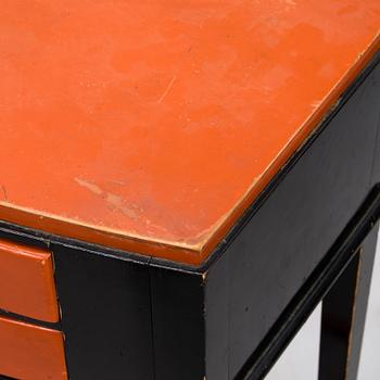 A 1930/40:s dresser.