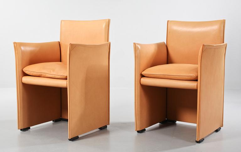 KARMSTOLAR, ett par, "Break", Mario Bellini, Cassina, modellen formgiven 1976.