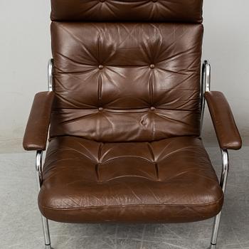 A pair of easy chairs, second half of the 20th century.