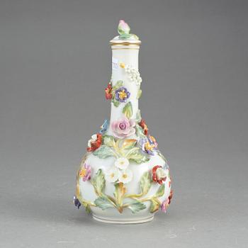 FLASKA, Porslin, Dresden, 1900-talets första hälft.