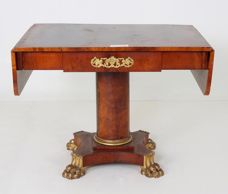 KLAFFBORD, Karl Johan. 1800-talets första hälft.
