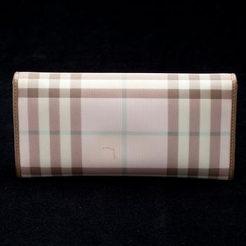 PLÅNBOK, Burberry, London.