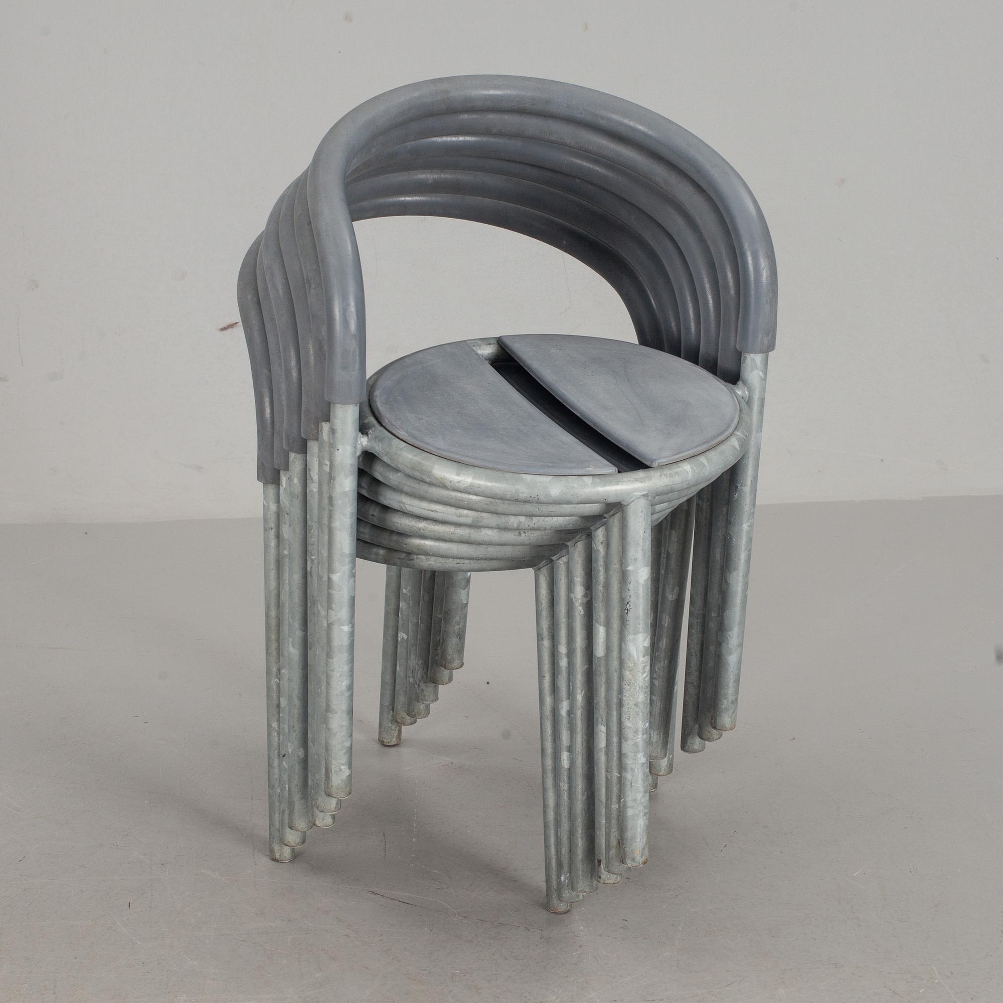 TRÄDGÅRDSMÖBEL, 7 delar. Pelikan Design för Fritz Hansen 1985.