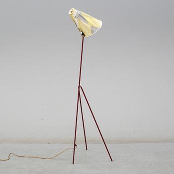 A mid 20th Century floor lamp.