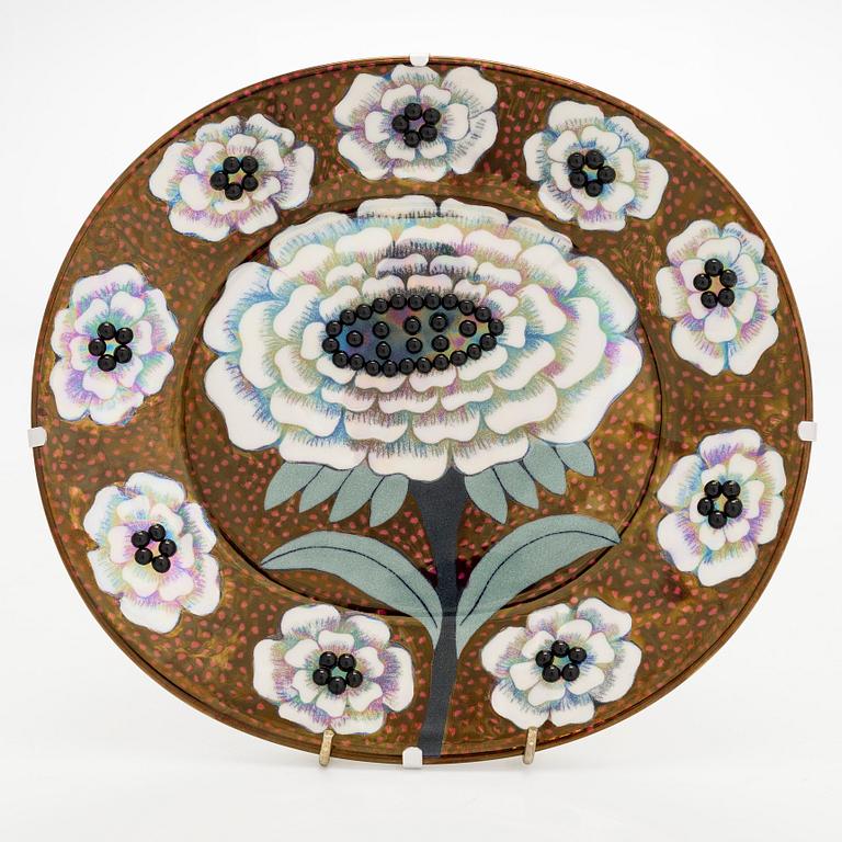 Birger Kaipiainen, vati "Fiori", keramiikkaa, leimattu Birger Kaipiainen, Arabia art made in Finland 1983, 1313/2000.