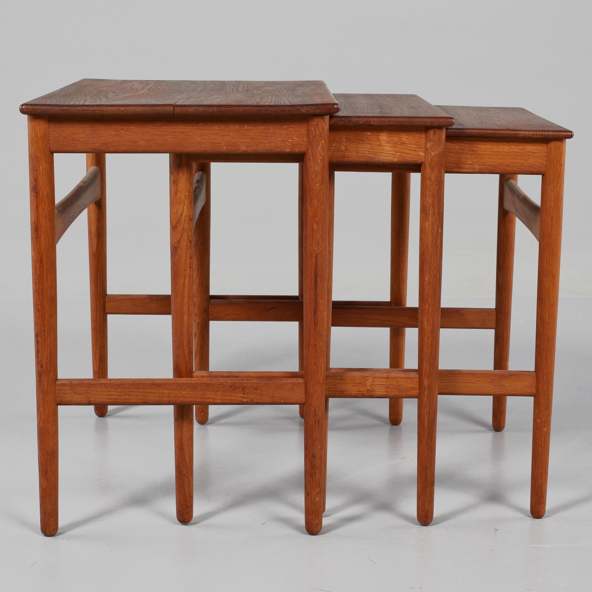 SATSBORD, 3 delar, Hans J Wegner, Andreas Tuck, Danmark, 1900-talets andra hälft.