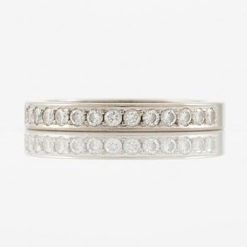Ring, halvallians, 18K vitguld med briljanslipade diamanter 0.28 ct enligt gravyr.