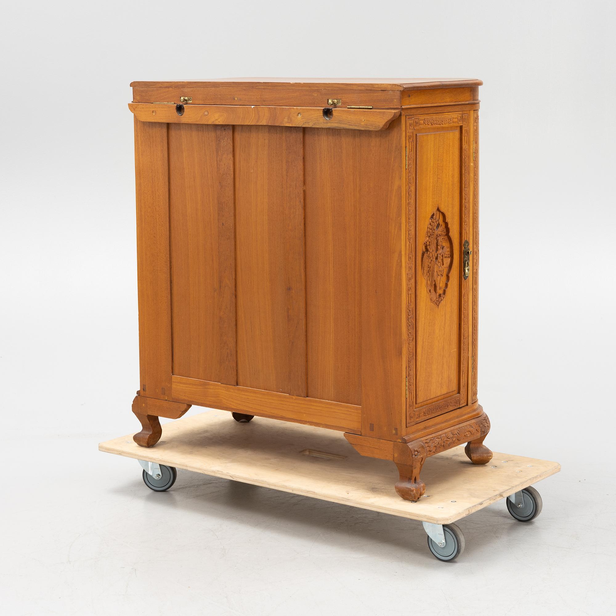 A Chinese cabinet, 1930s.