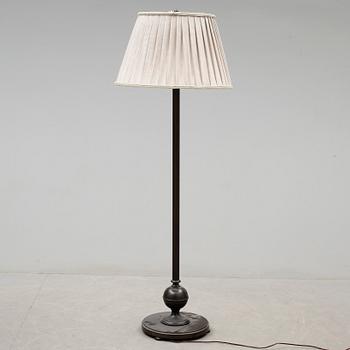 GOLVLAMPA, 1930-tal. Höjd: 155 cm.