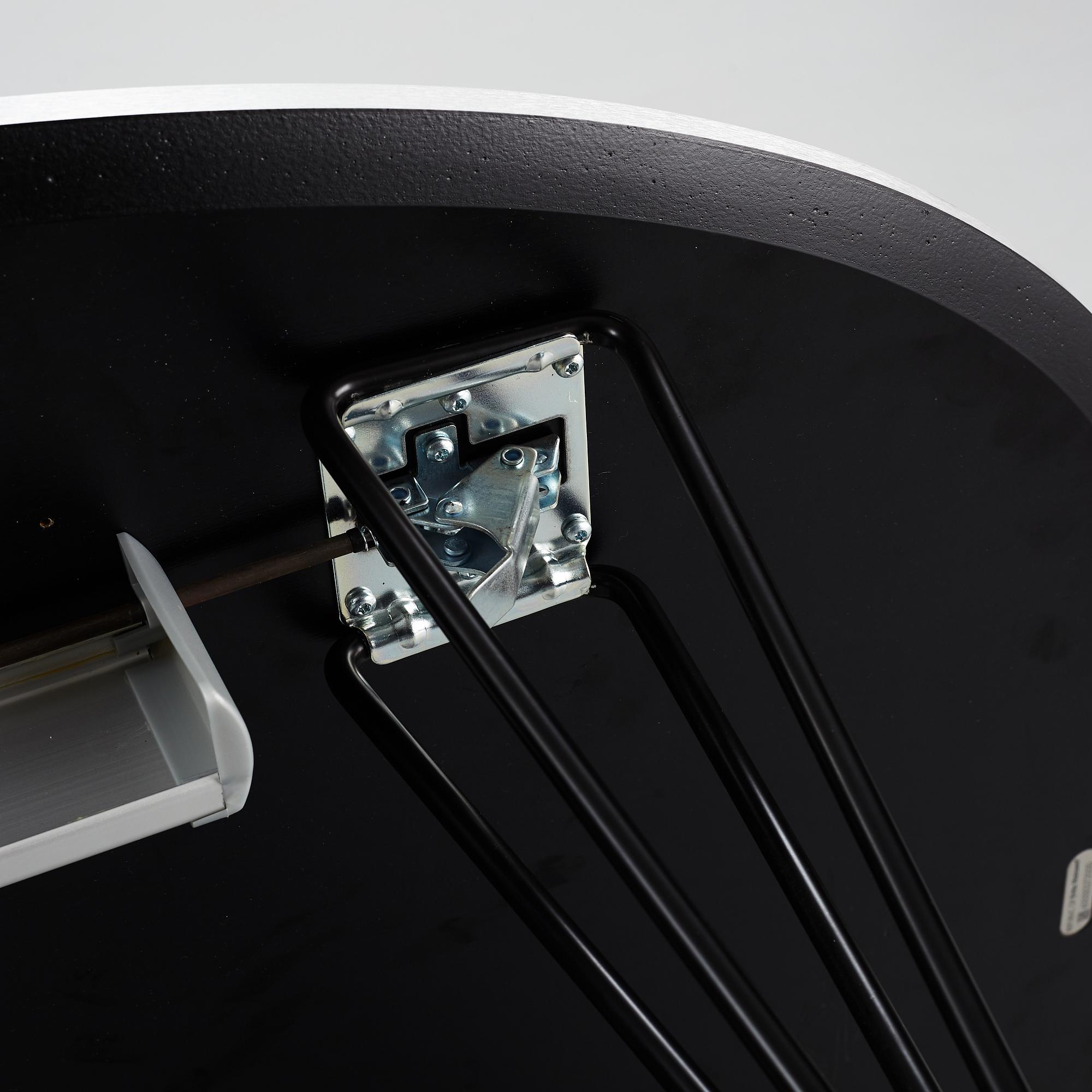 Bruno Mathsson & Piet Hein, matbord, "Superellips B620", Fritz Hansen, Danmark, daterat 2016.