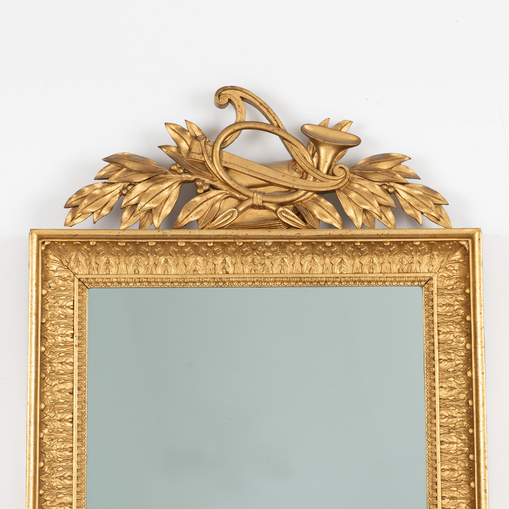 A mirrior wall sconce, 19th century.